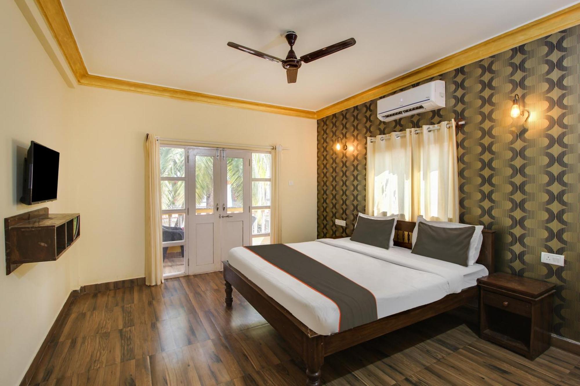 Collection O Romeos Place Baga Beach Hotell Calangute Eksteriør bilde